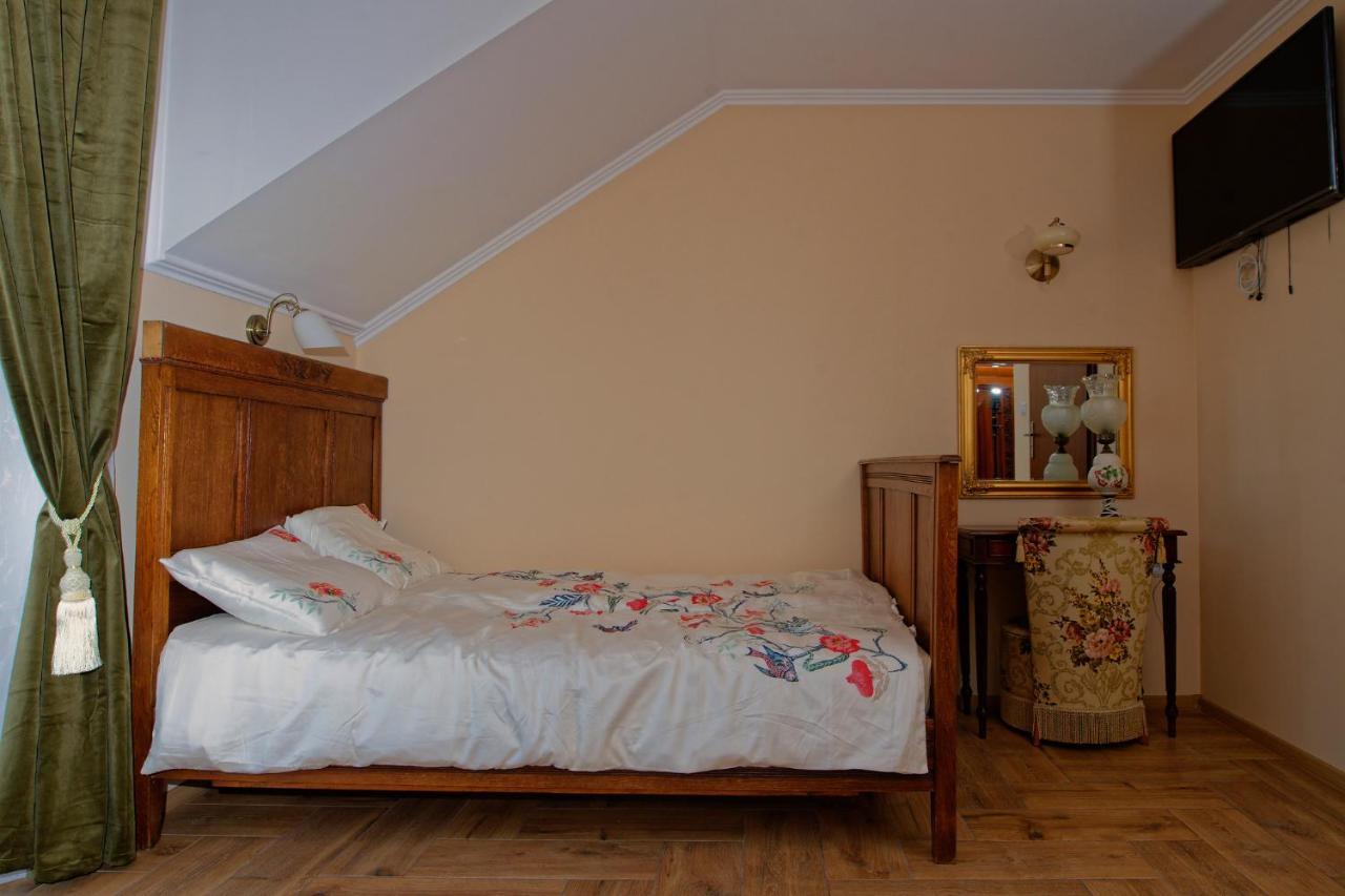 Czapla Stare Sady Bed & Breakfast Mikołajki Exterior foto