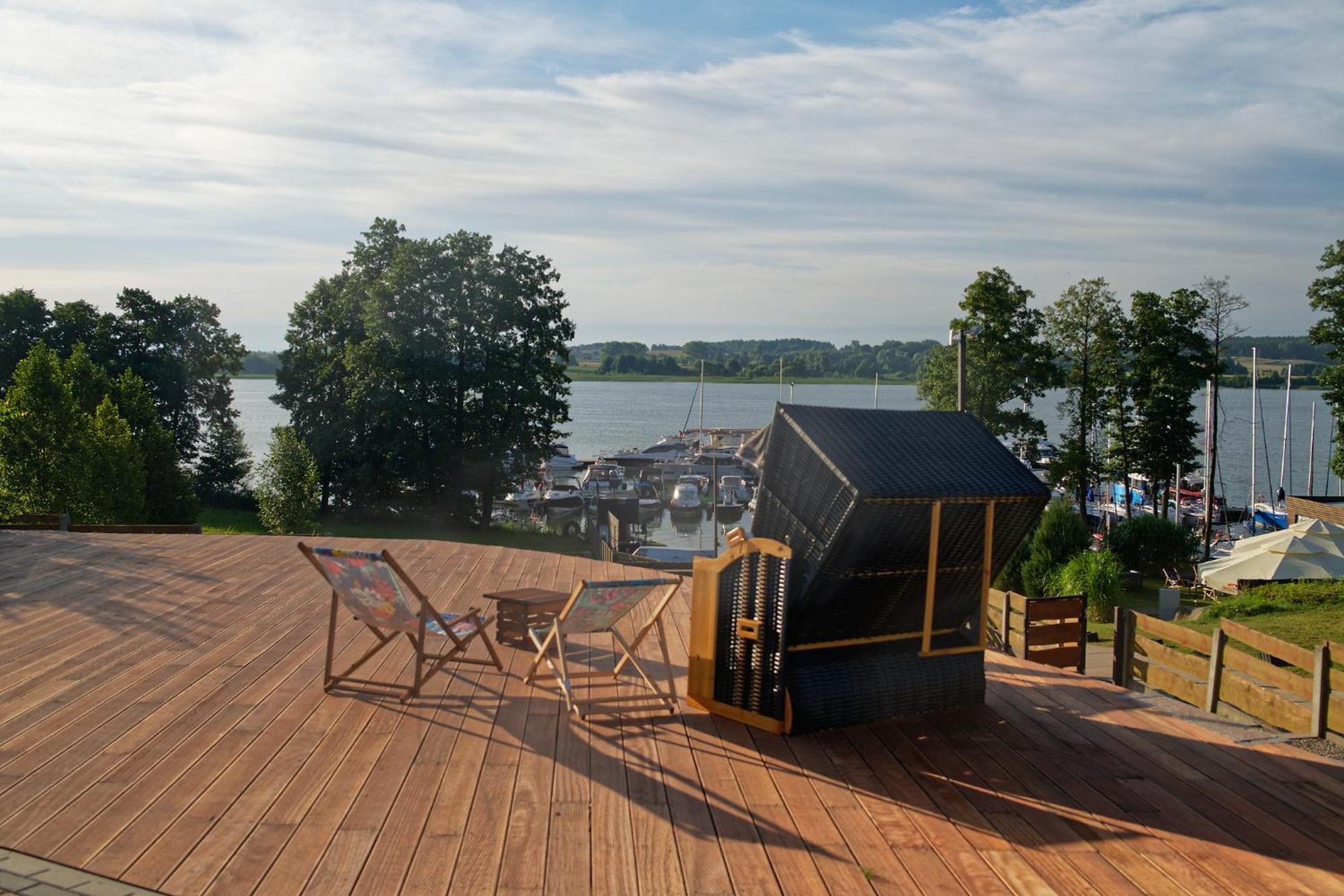 Czapla Stare Sady Bed & Breakfast Mikołajki Exterior foto