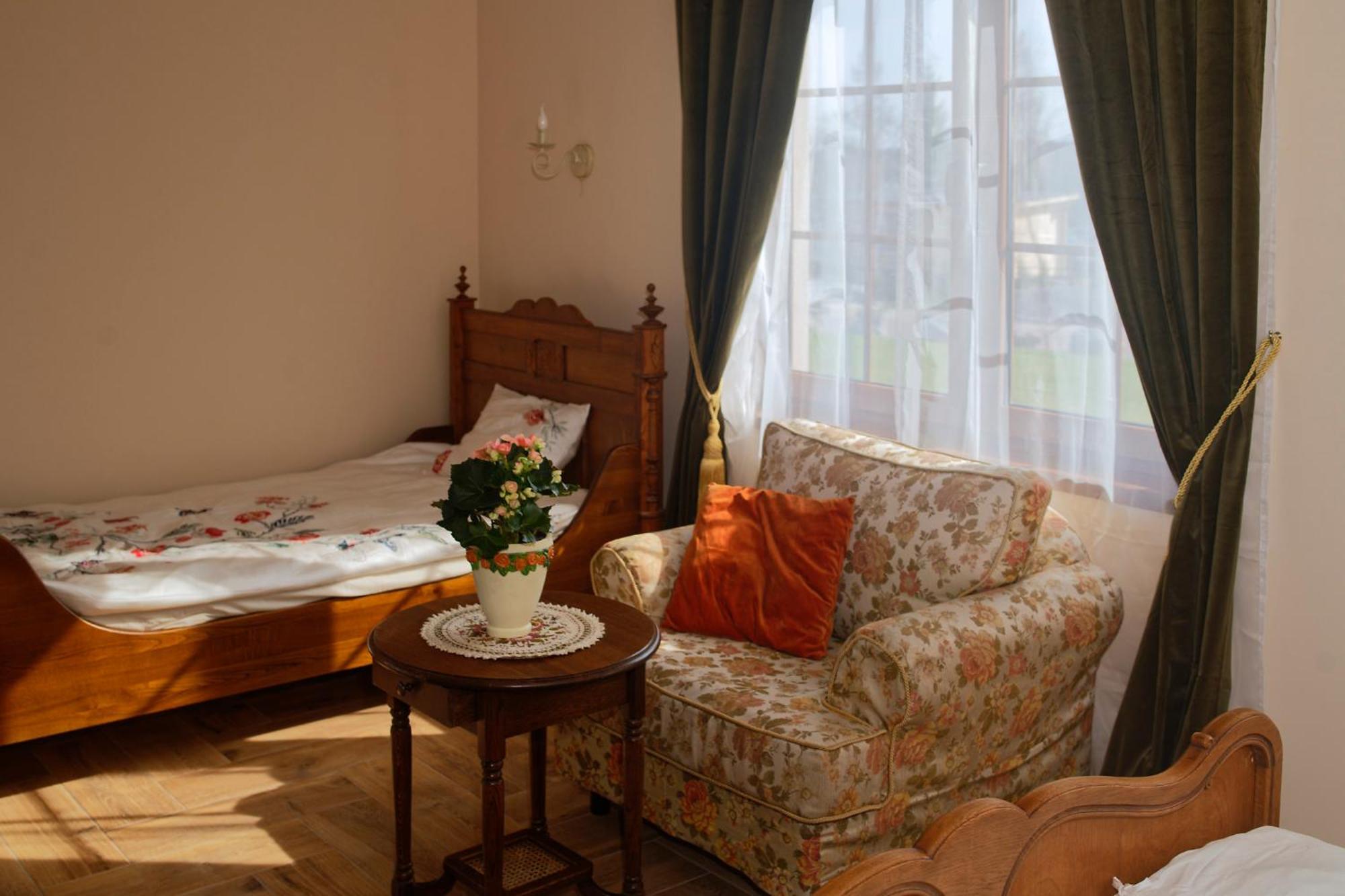 Czapla Stare Sady Bed & Breakfast Mikołajki Exterior foto